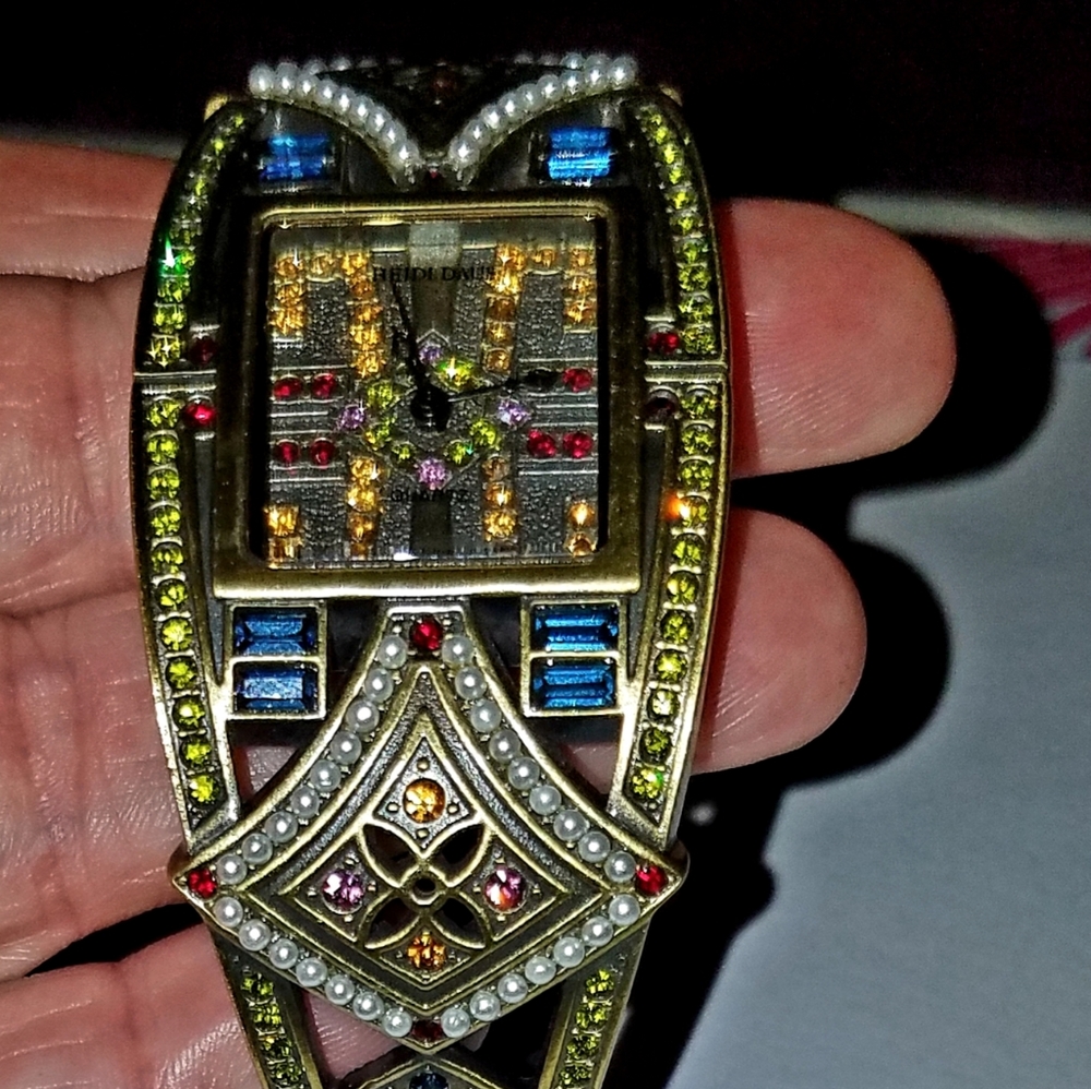 Heidi Daus hinge cuff watch